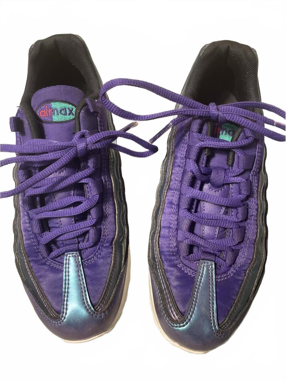 Nike Air Max Athletic Iridescent Sneakers Shoes Womens Size 6 Purple Retro Logo
